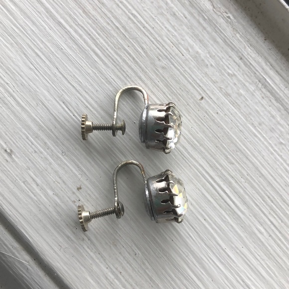 Big round vintage Rhinestone earrings - Picture 2 of 5